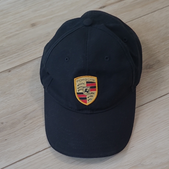 Other - Porshe Black Cap Cotton 2016